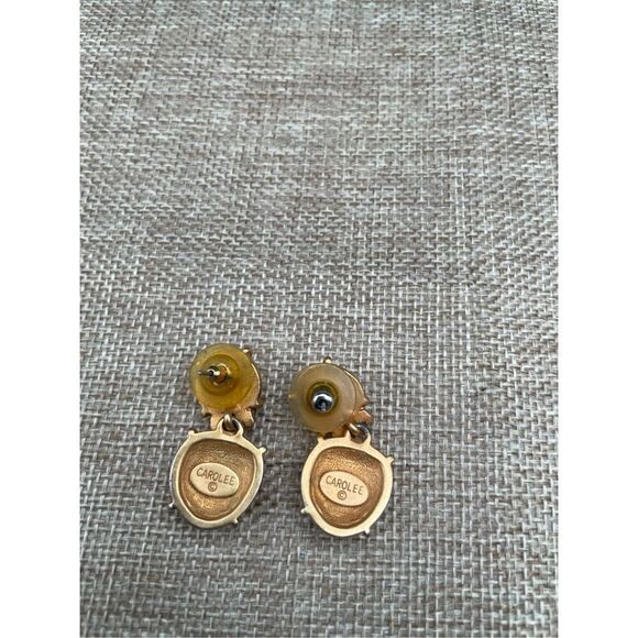 Vintage Signed Carolee Matte goldtone 1.25” Retro Pierced Dangle Earrings Hinged - Picture 3 of 4